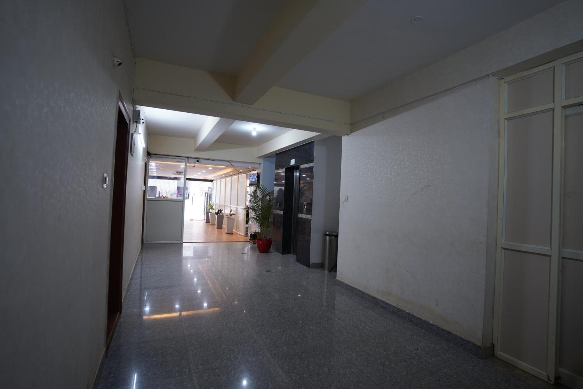 Sai Manyata Business Residency, Manyata Tech Park Vandrarhem Bangalore Exteriör bild