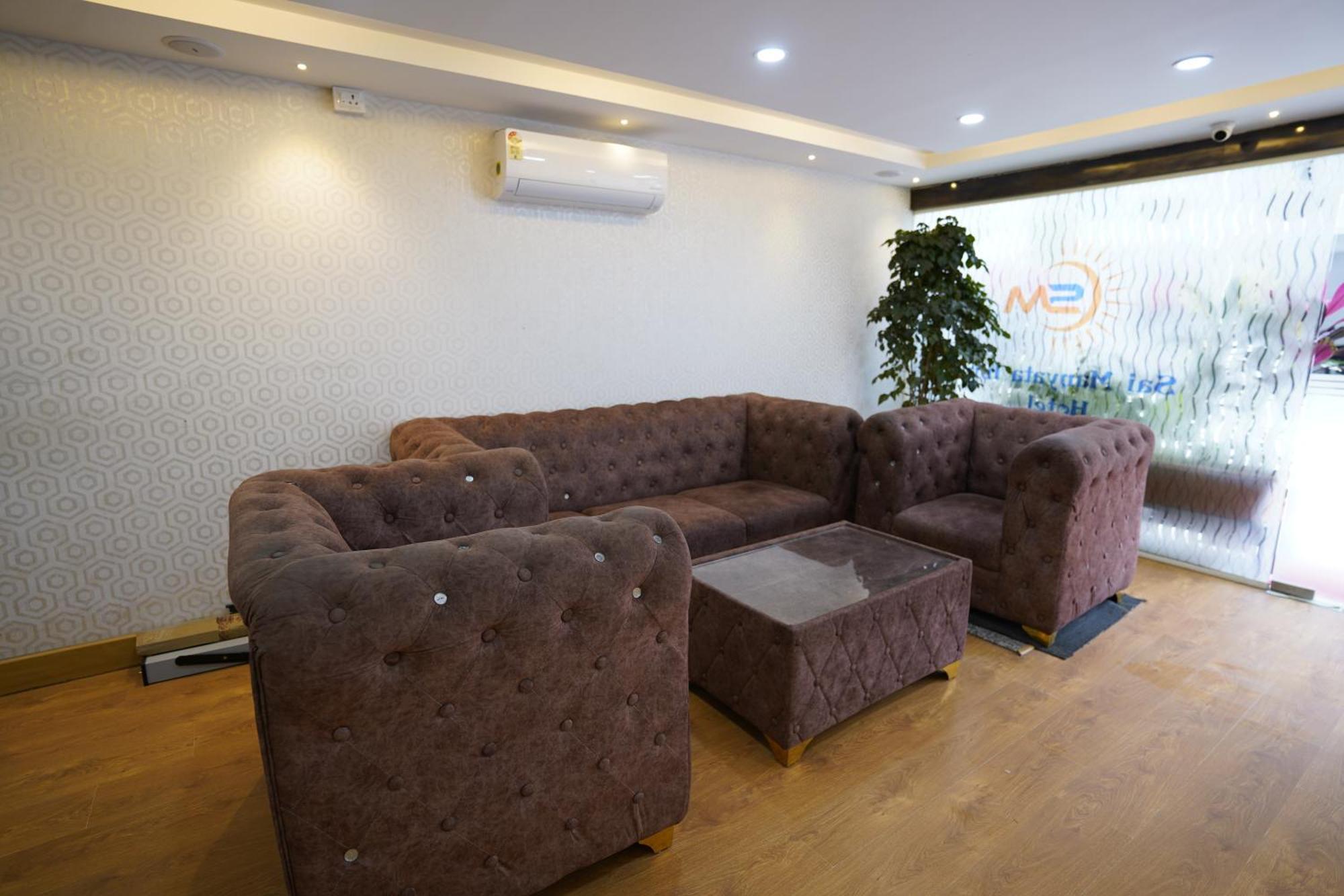 Sai Manyata Business Residency, Manyata Tech Park Vandrarhem Bangalore Exteriör bild